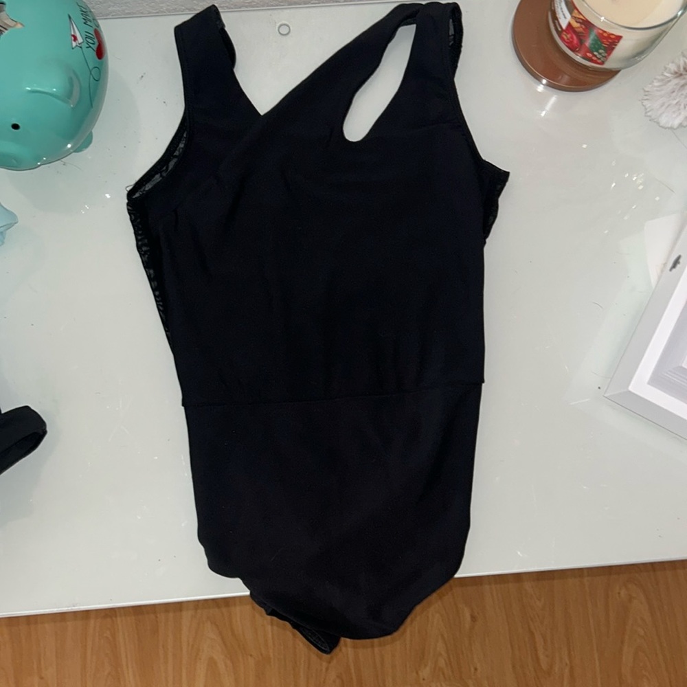 Five dancewear Leo